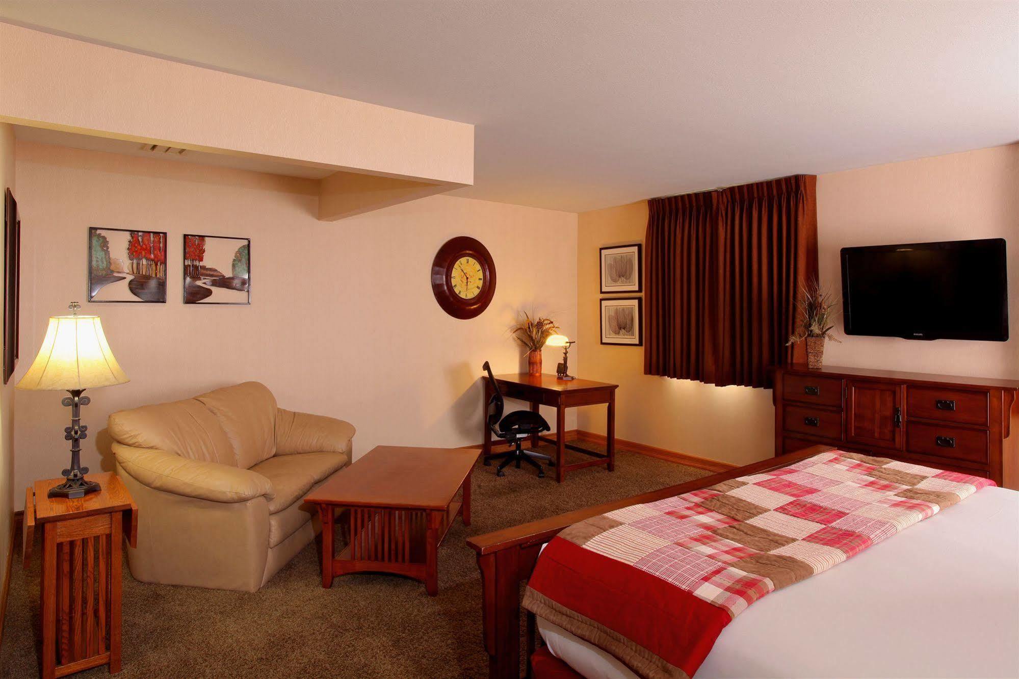 Quality Inn Oakwood Fairwood Exterior foto